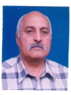 منوچهر نمیرانیان