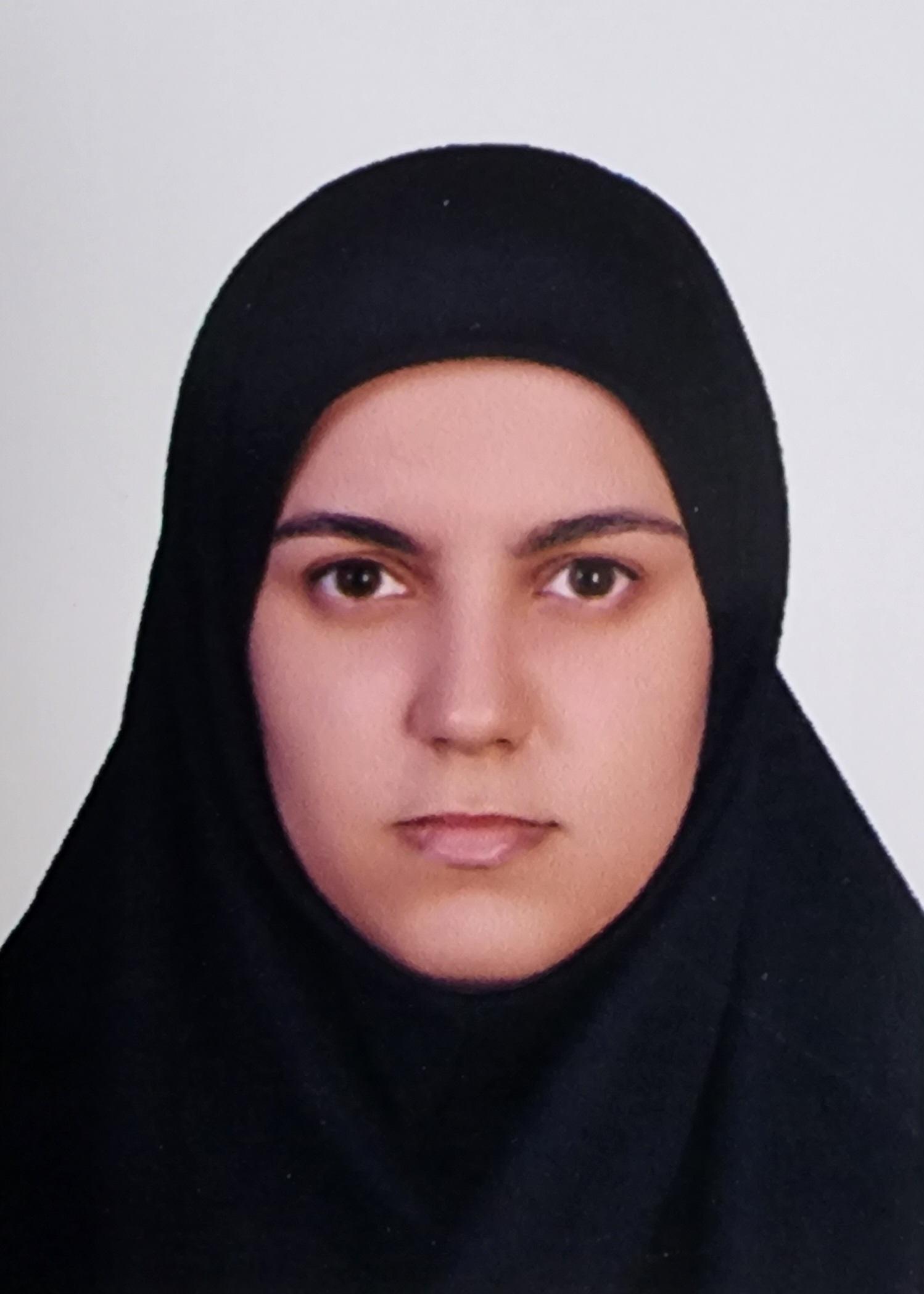 maryam yavari bafghi